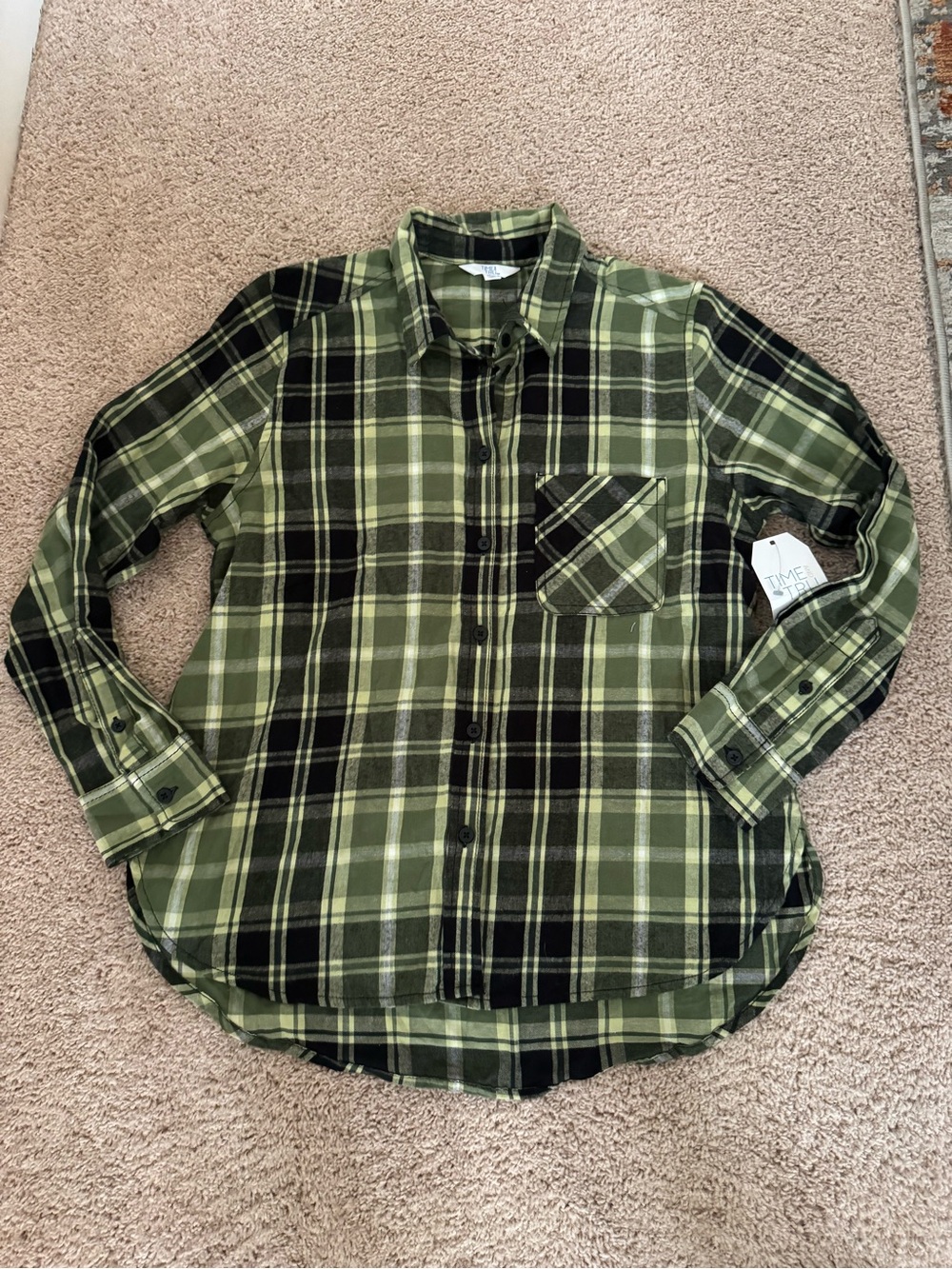 Time and Tru Olive Green Plaid Button-Down Shirt